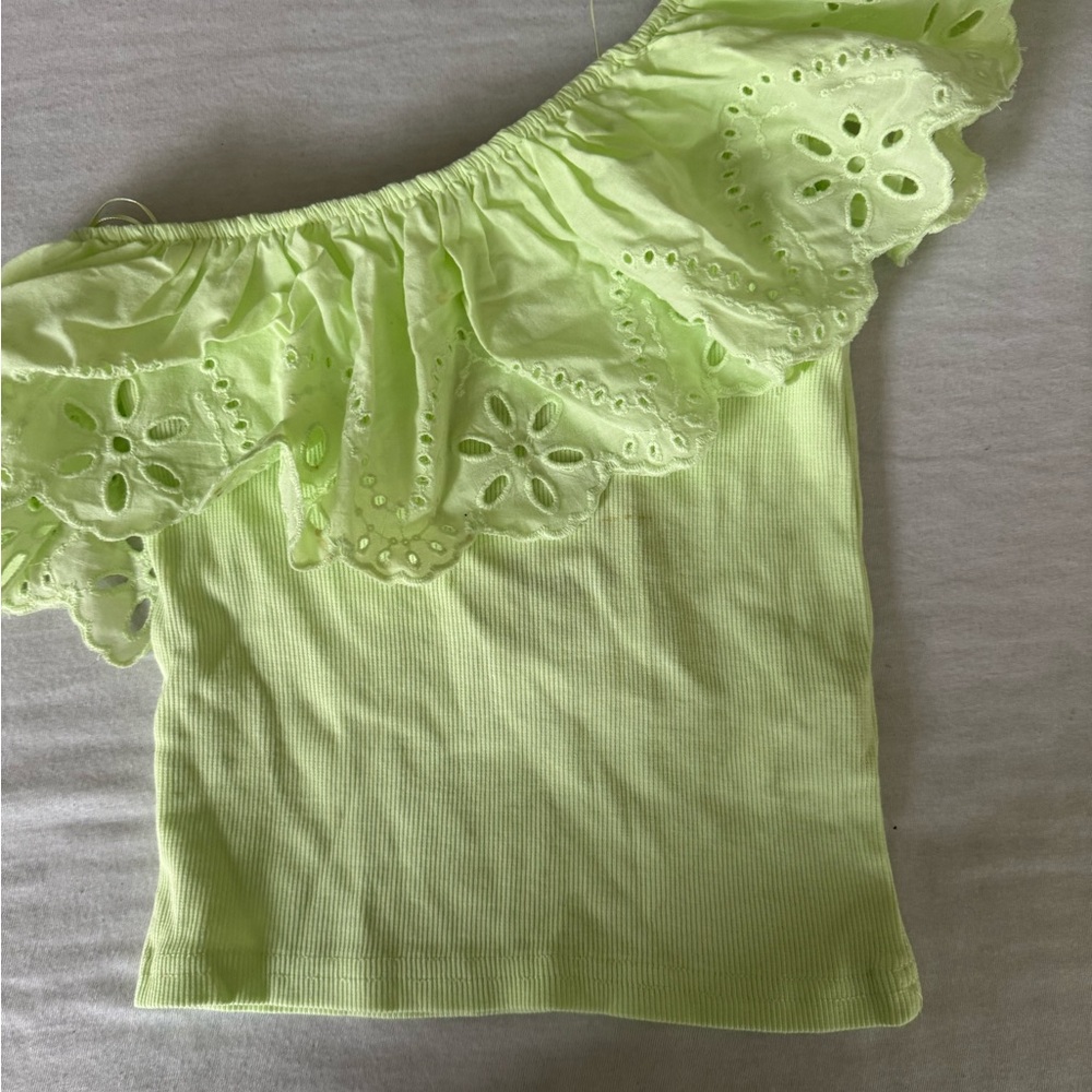 Zara Green Asymmetrical Ruffled Sleeveless Blouse